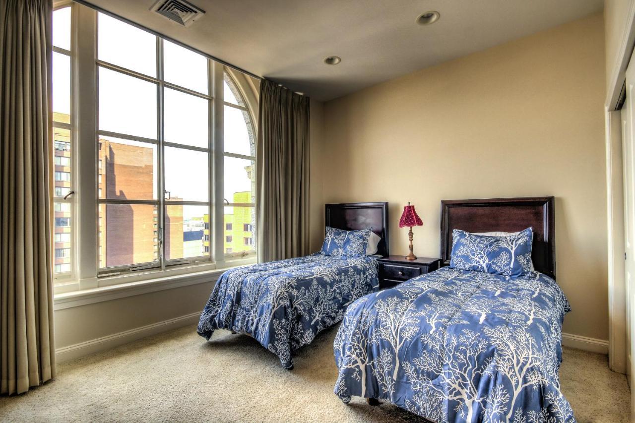 Chase Penthouse At 39 West Baltimore Inner Harbor Convention Center Free Indoor Parking One And Two Bedrooms Extérieur photo