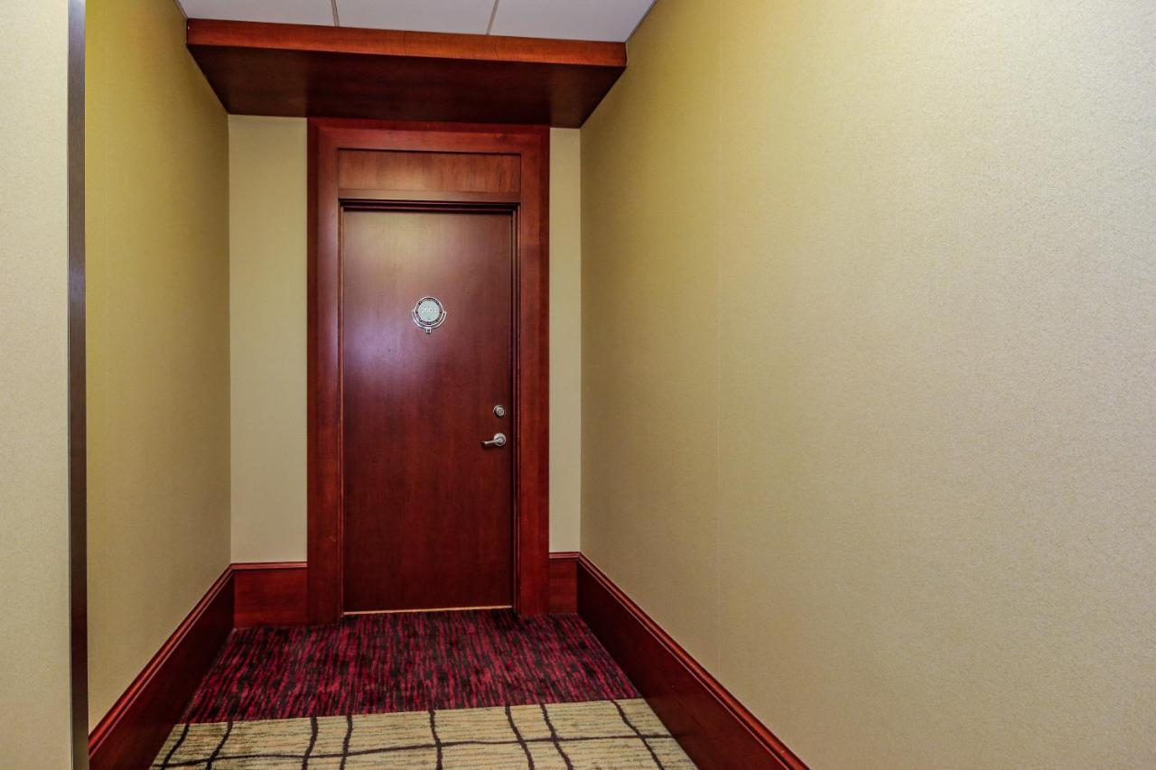 Chase Penthouse At 39 West Baltimore Inner Harbor Convention Center Free Indoor Parking One And Two Bedrooms Extérieur photo