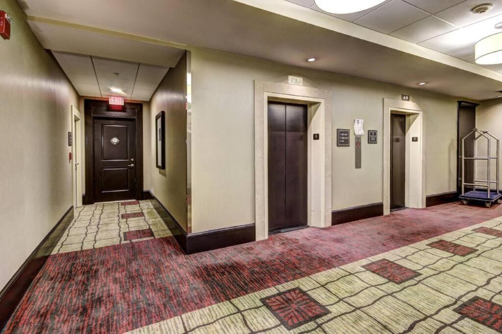 Chase Penthouse At 39 West Baltimore Inner Harbor Convention Center Free Indoor Parking One And Two Bedrooms Extérieur photo