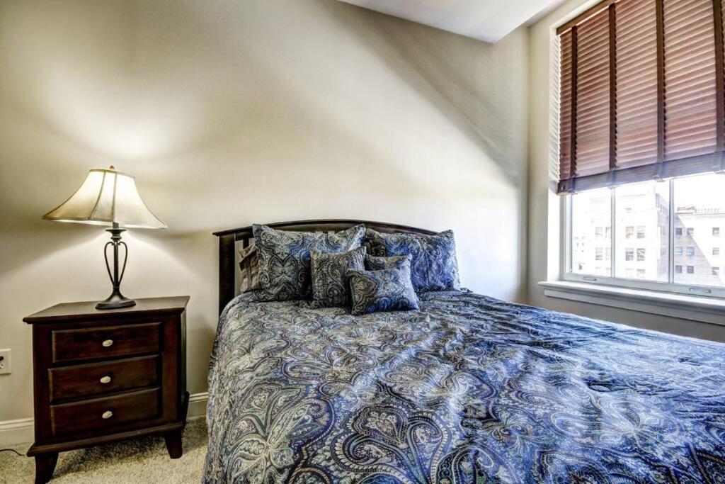 Chase Penthouse At 39 West Baltimore Inner Harbor Convention Center Free Indoor Parking One And Two Bedrooms Extérieur photo